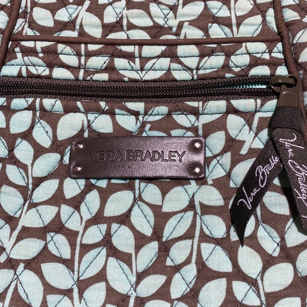 Vera Bradley Crossbody Hipster Shower Vines​​​ - Picture 2 of 12